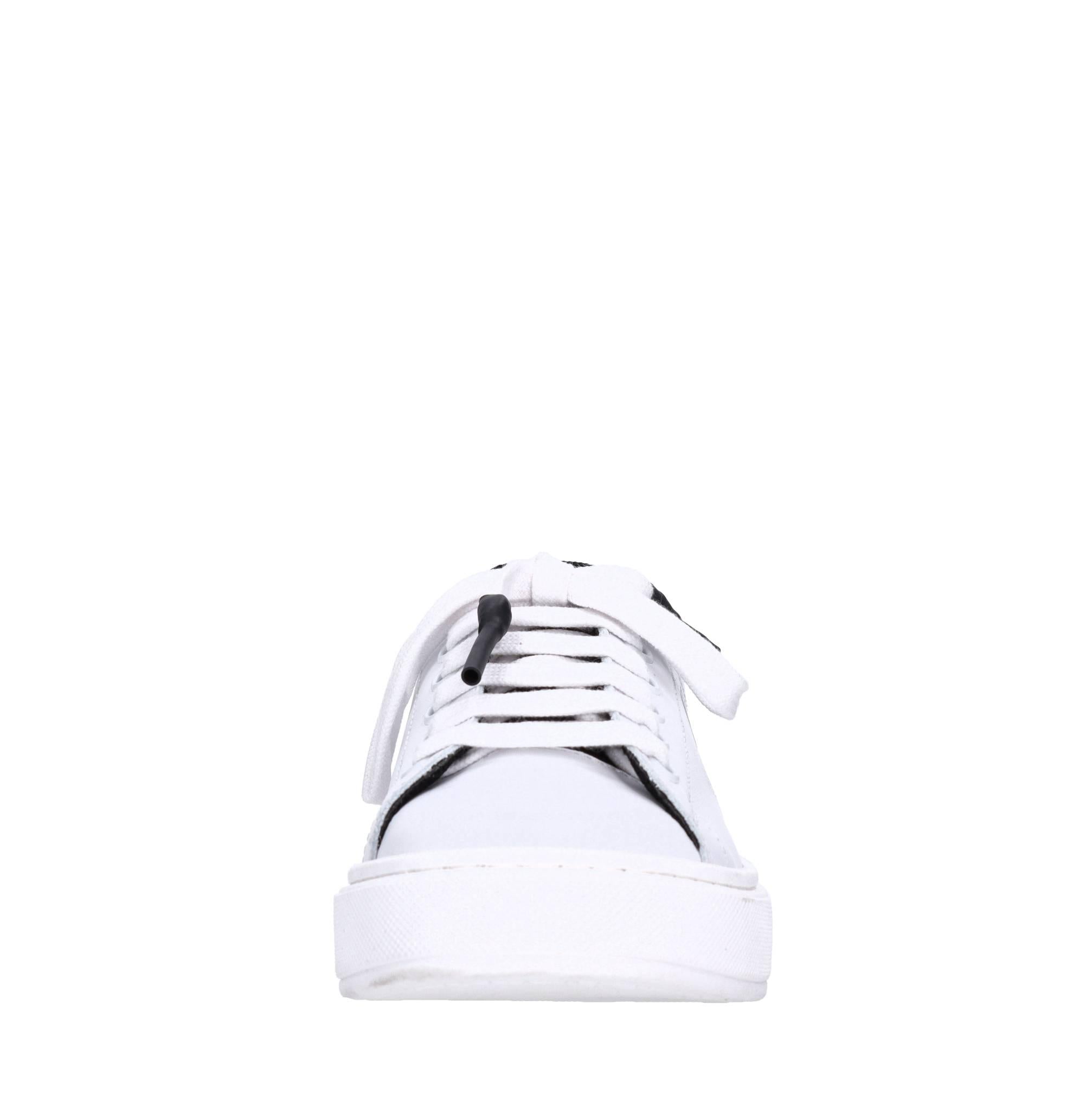 Sneakers in pelle 