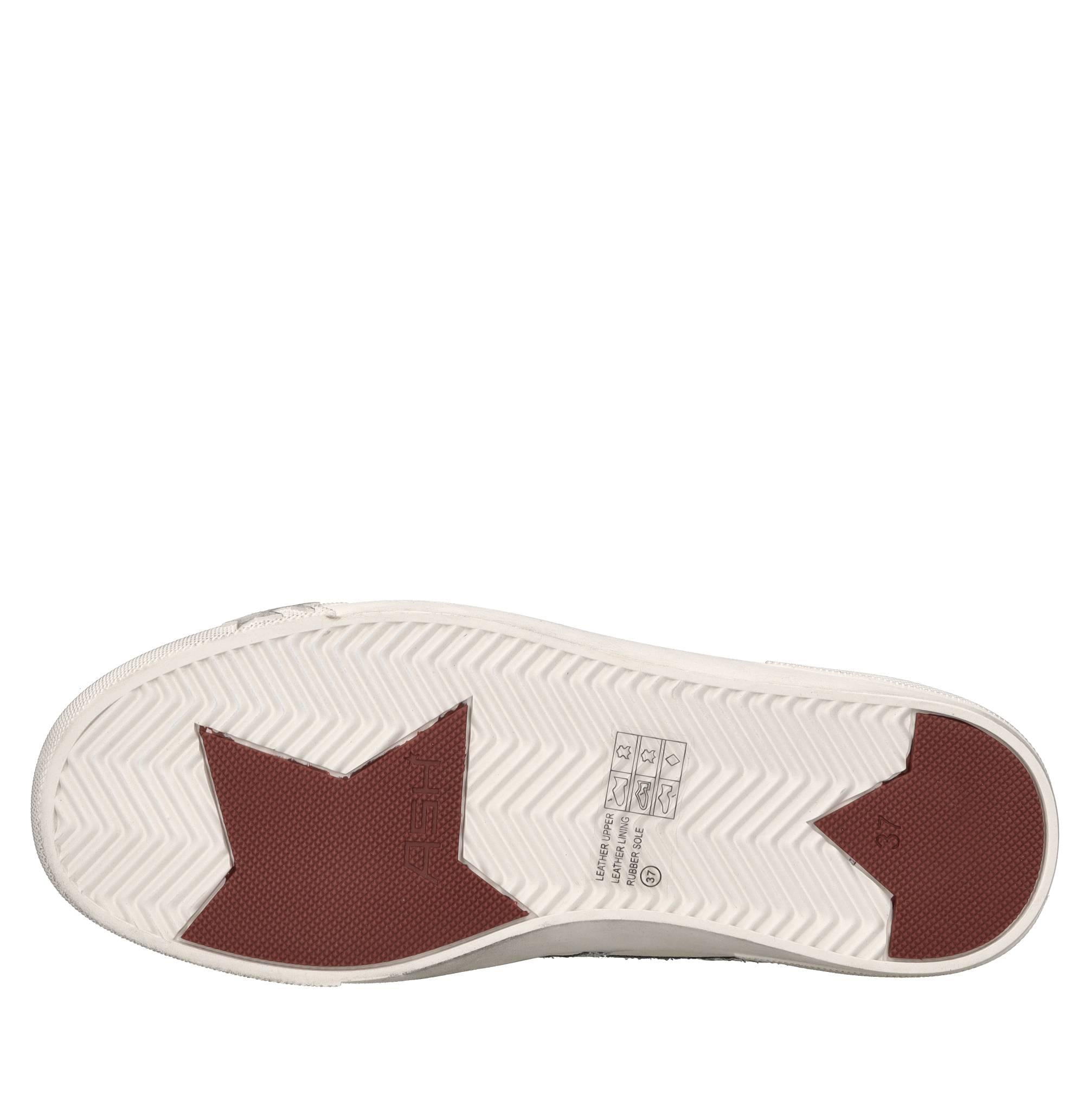 Sneakers in pelle 