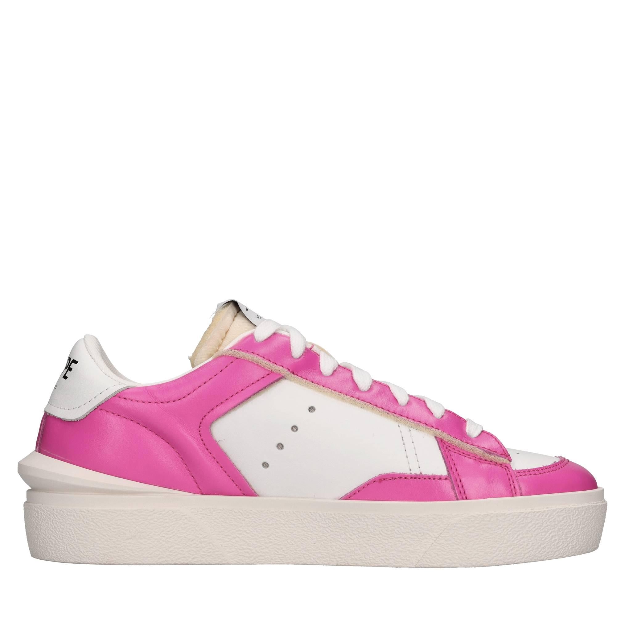 Sneakers in pelle e tessuto 