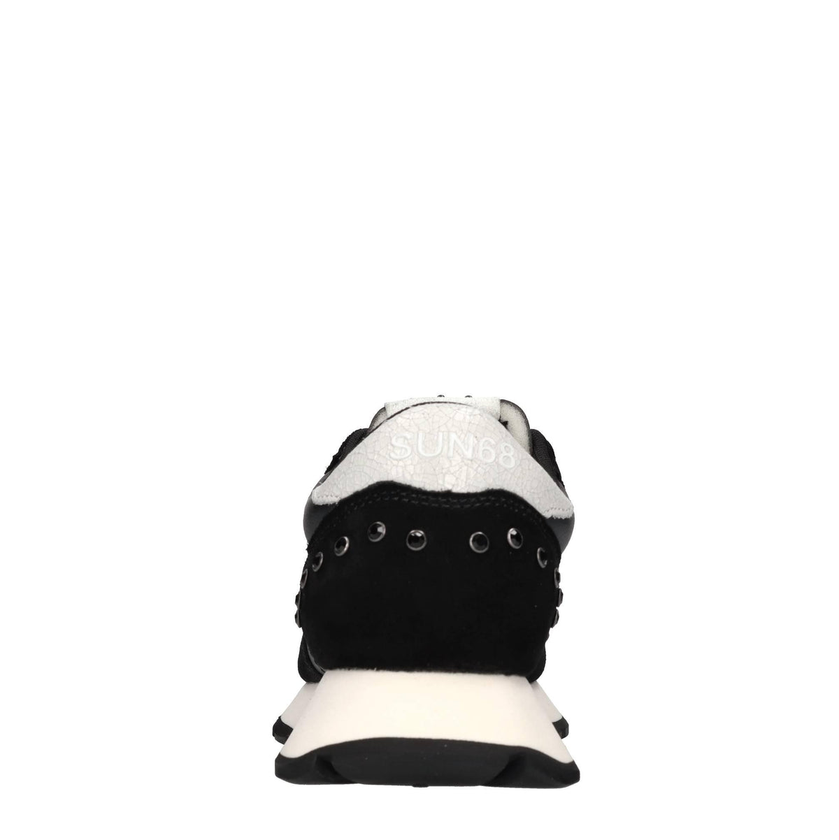 Sneakers in pelle, tessuto ed ecopelle 