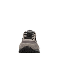 Sneakers in camoscio e tessuto 