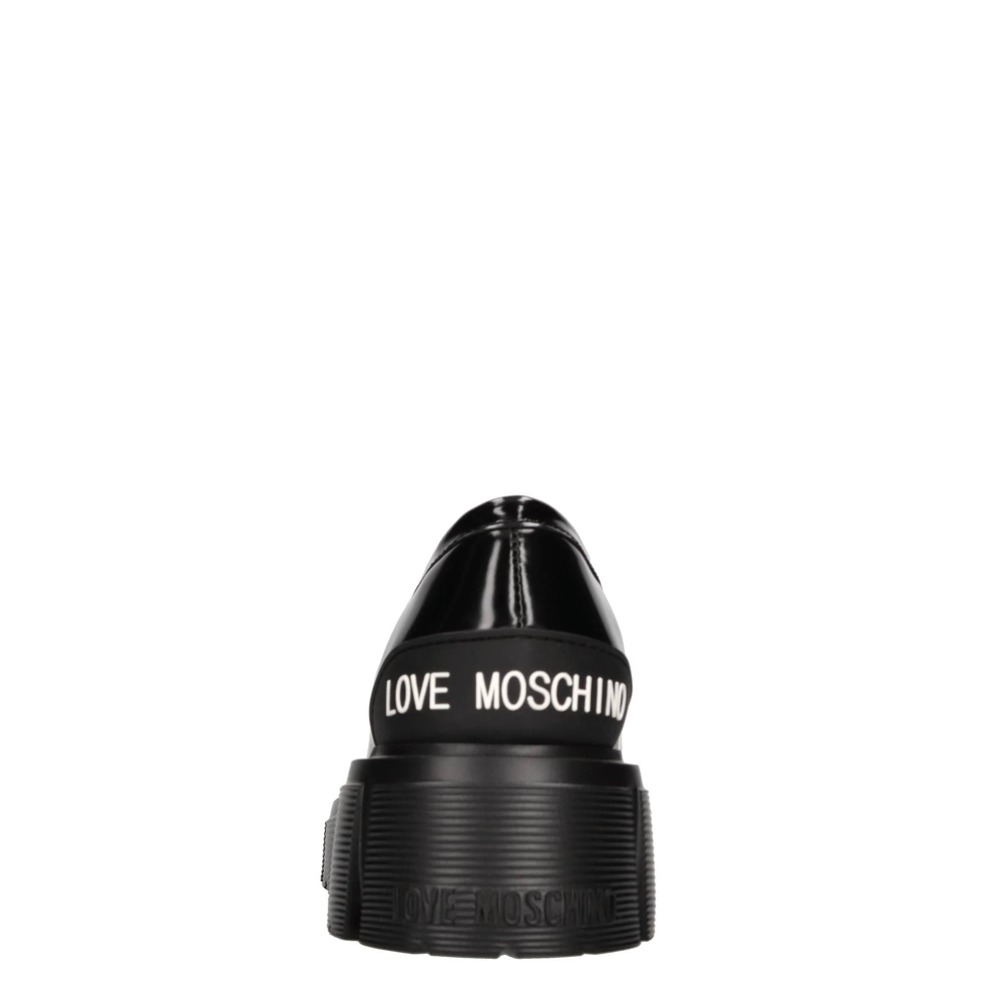 Mocassini in pelle 