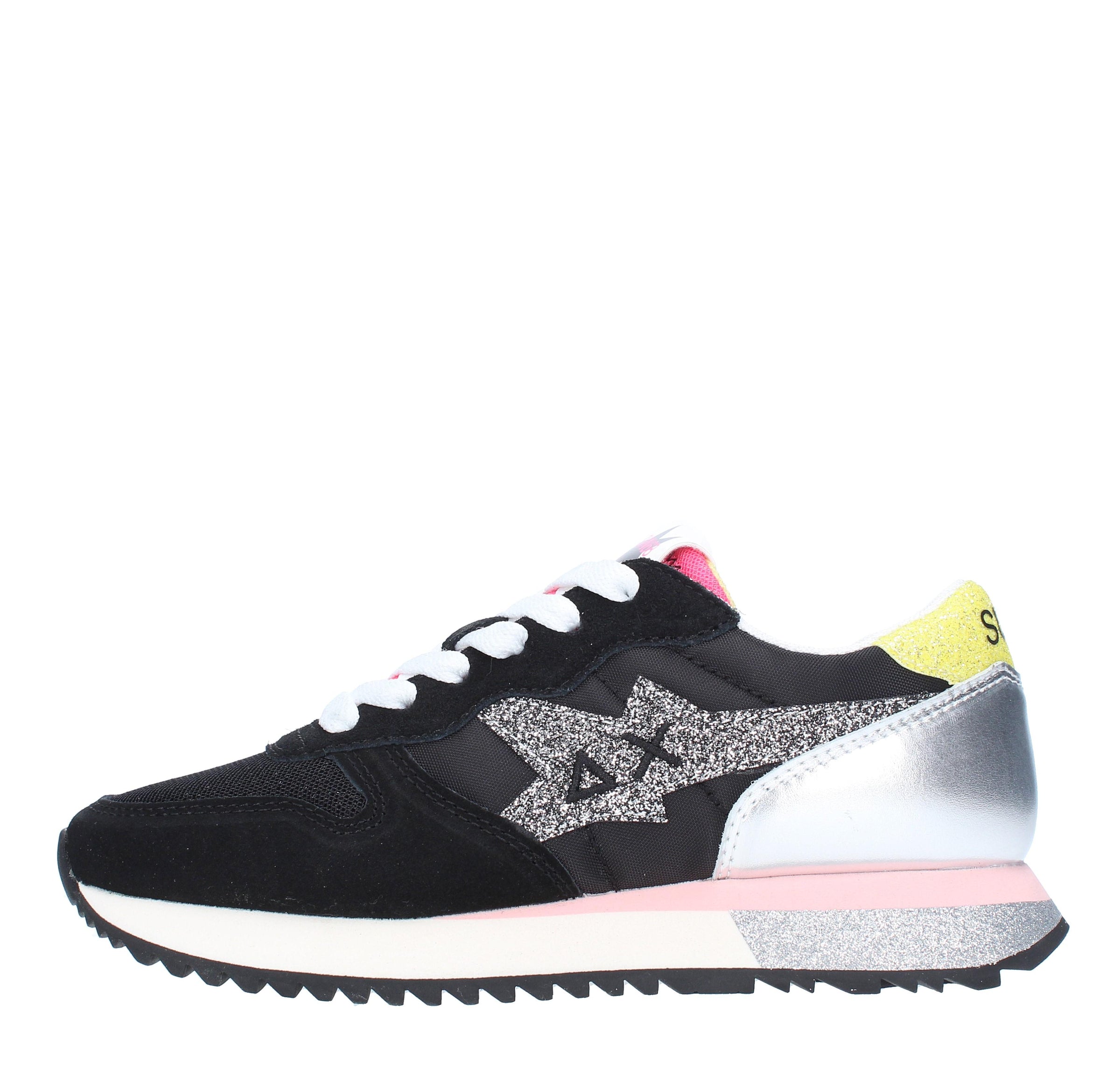 Sneakers in camoscio pelle e tessuto 
