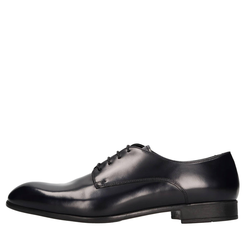 Stringate in pelle 