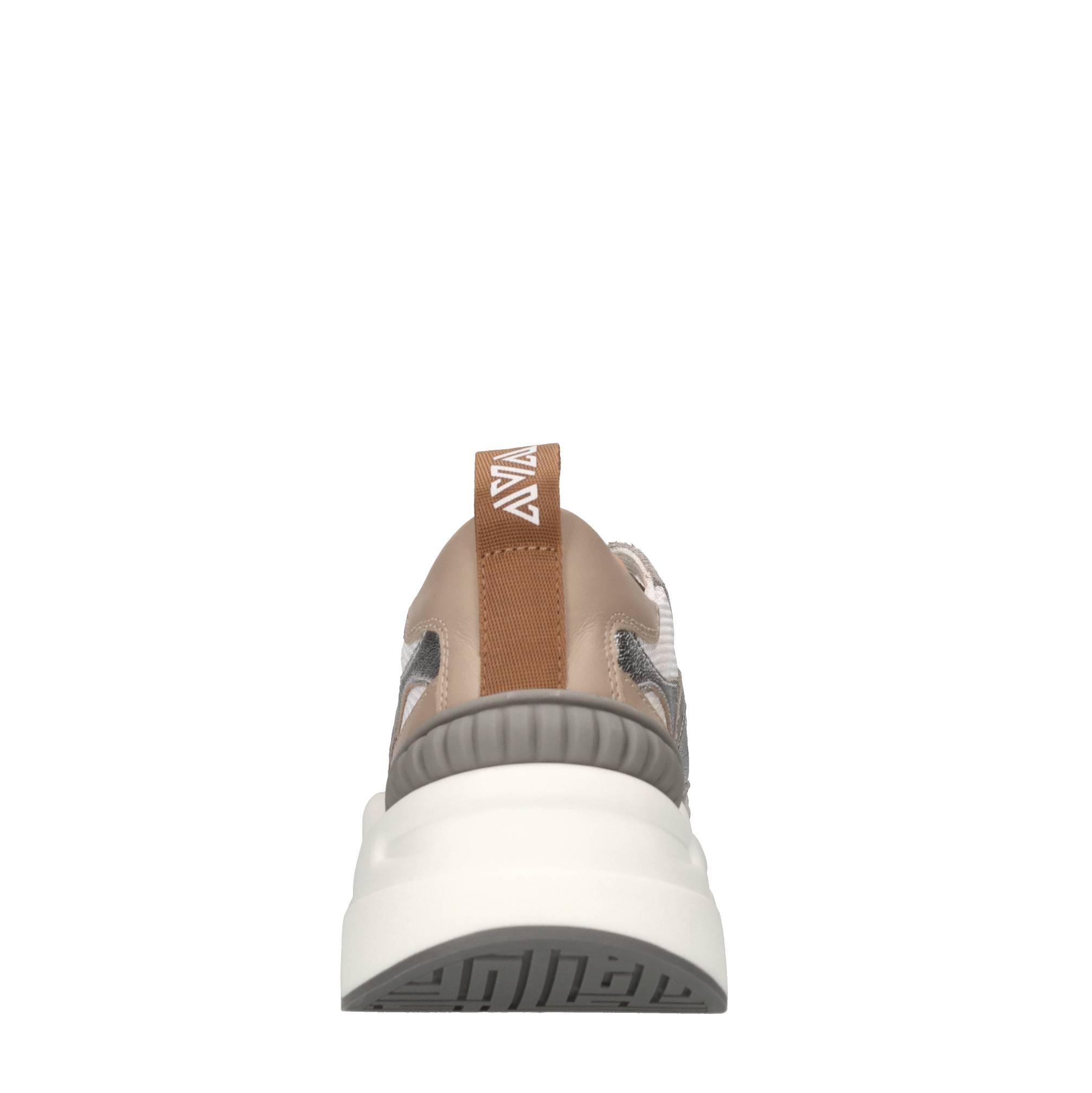 Sneakers in pelle e tessuto 