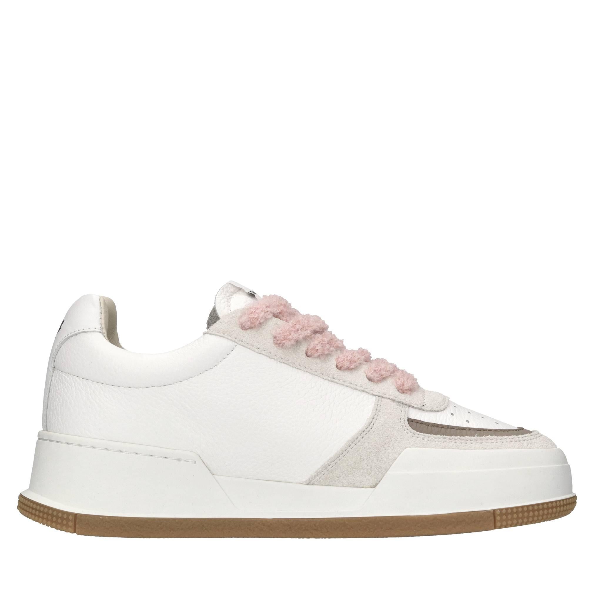 Sneakers in pelle 