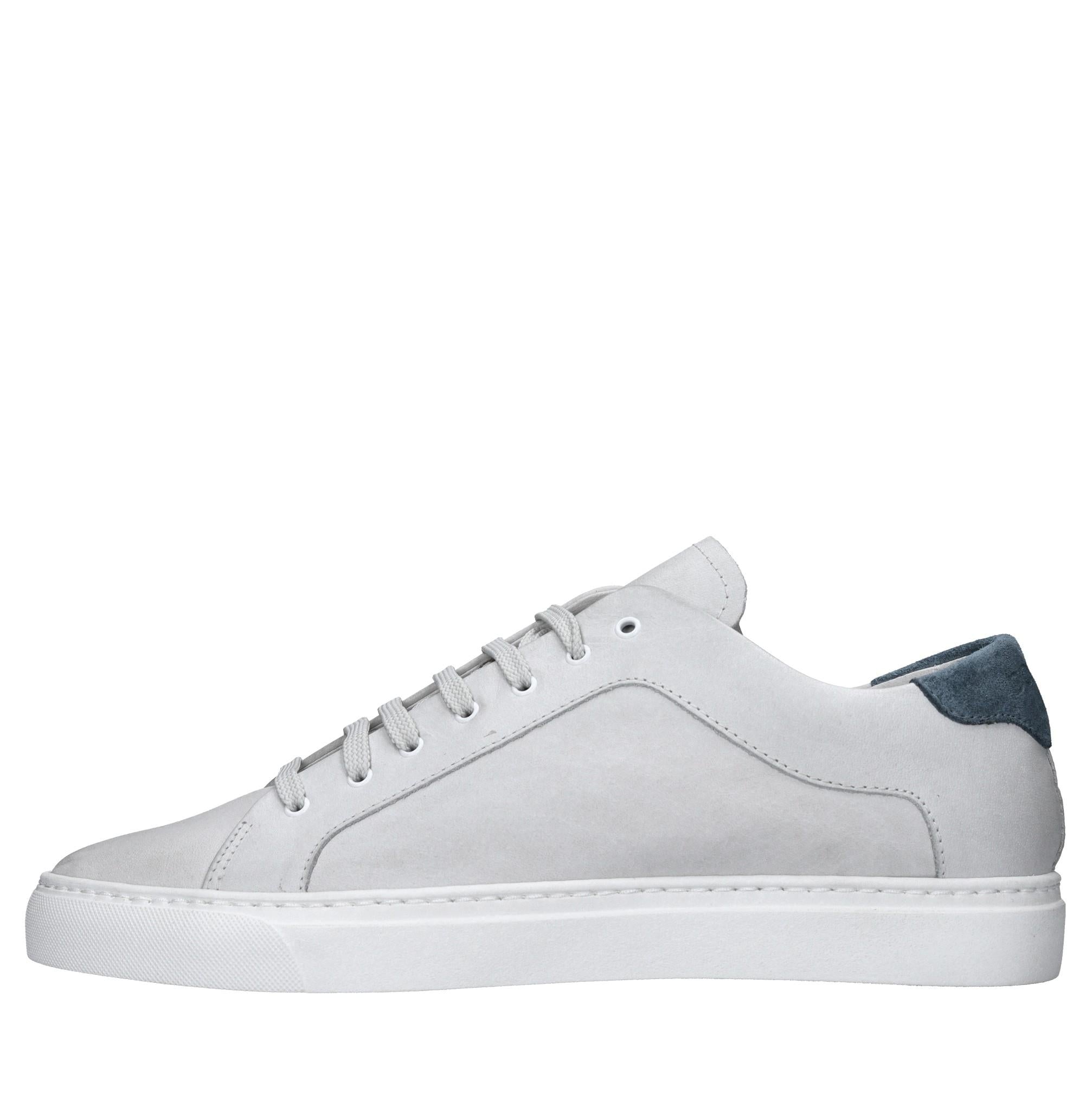 Sneakers in pelle 