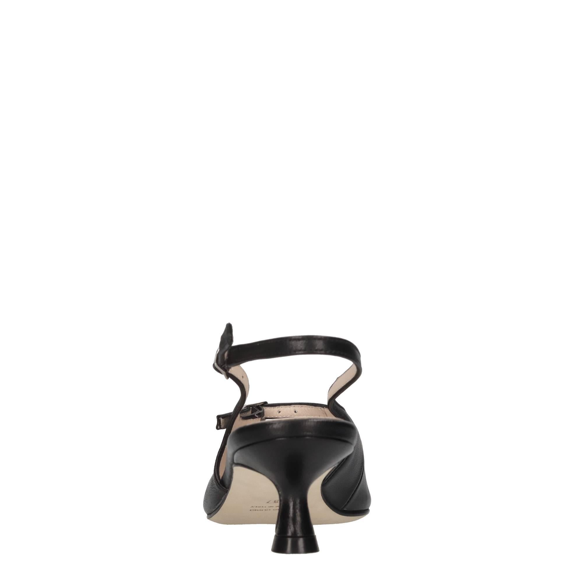 Décolleté slingback in pelle 