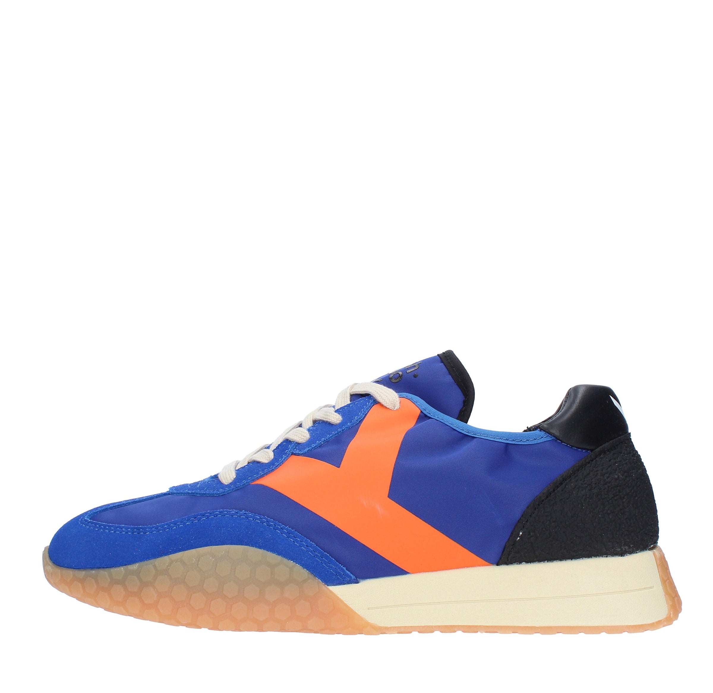 Sneakers in camoscio tessuto e gomma 
