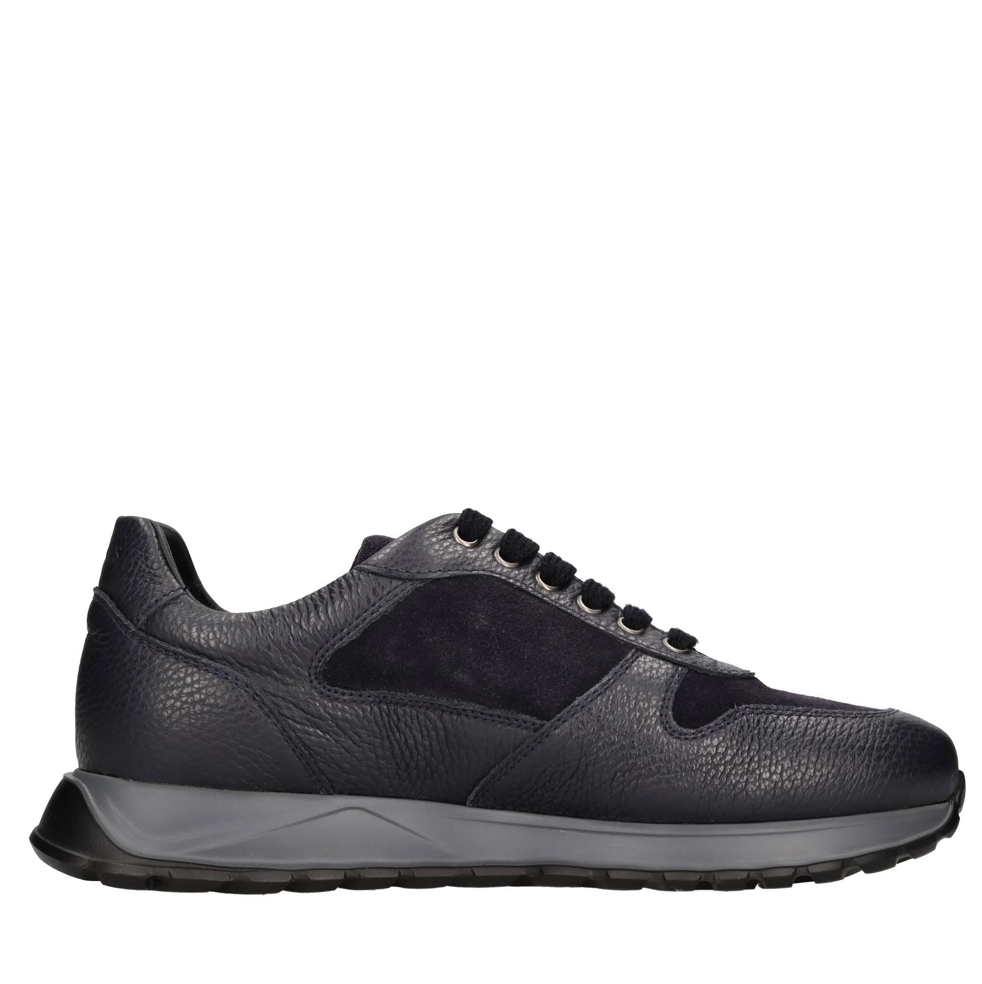 Sneakers in pelle e camoscio 