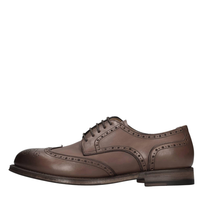 Stringate in pelle 