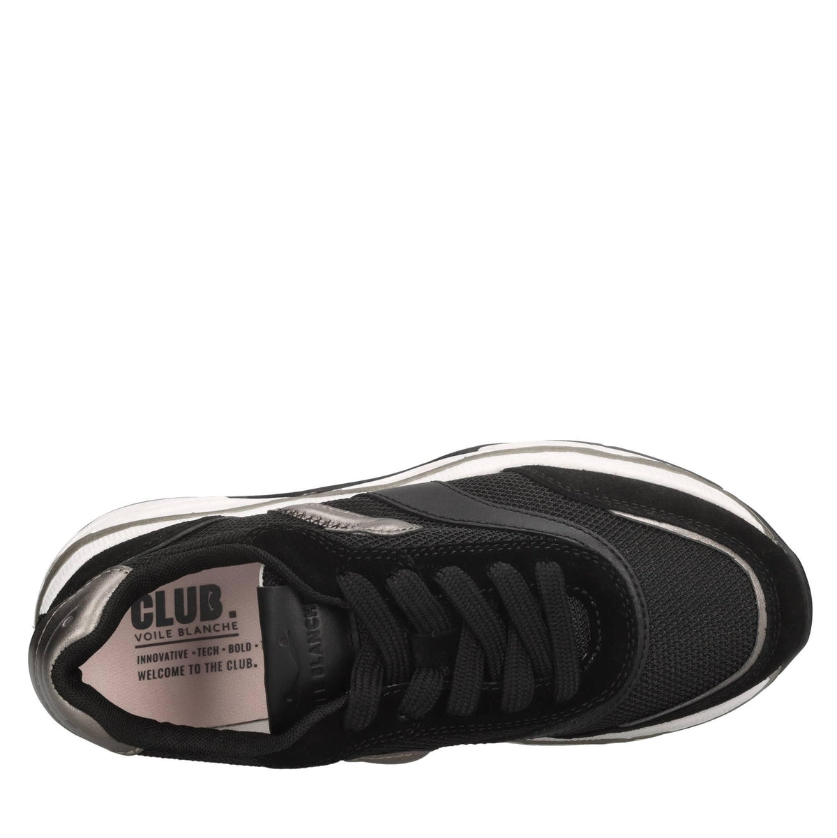 Sneakers in camoscio e tessuto. 
