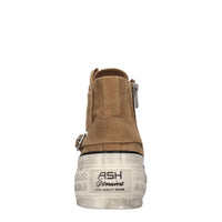 Sneakers modello Rage in camoscio 