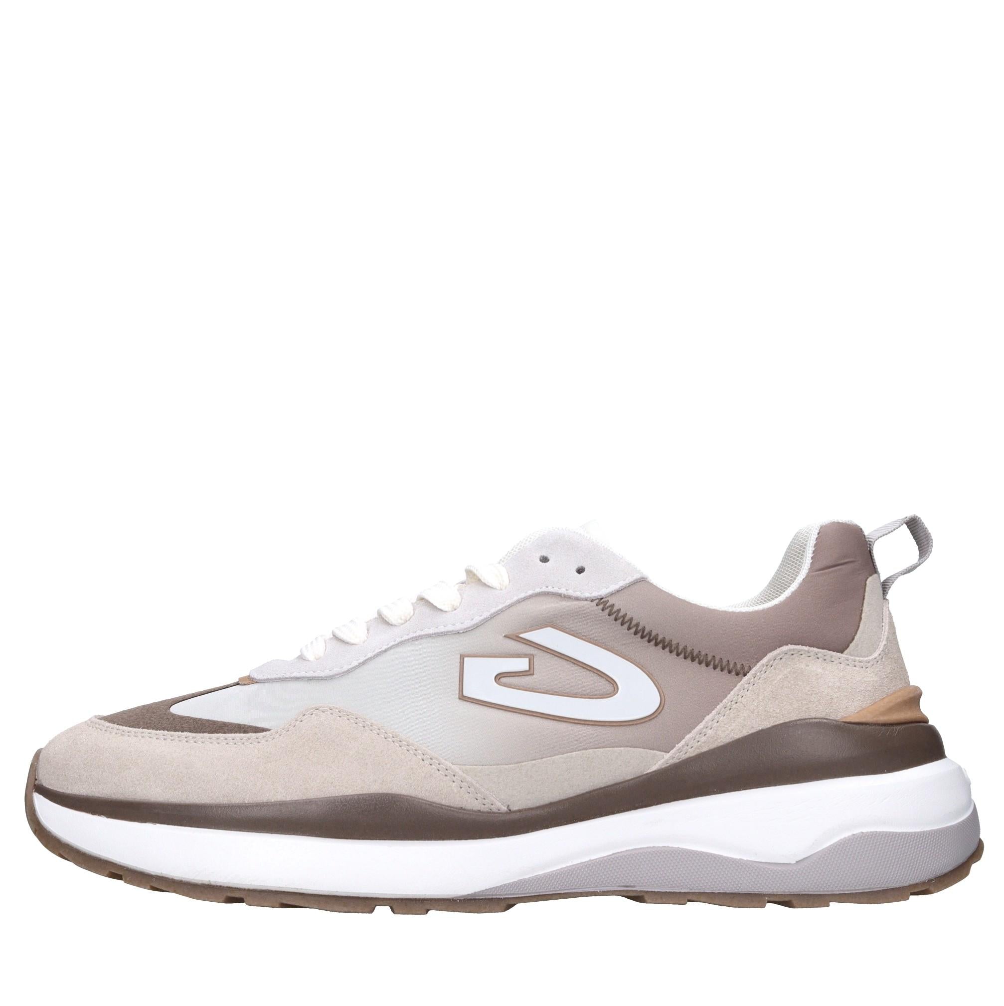 Sneakers in pelle e tessuto 