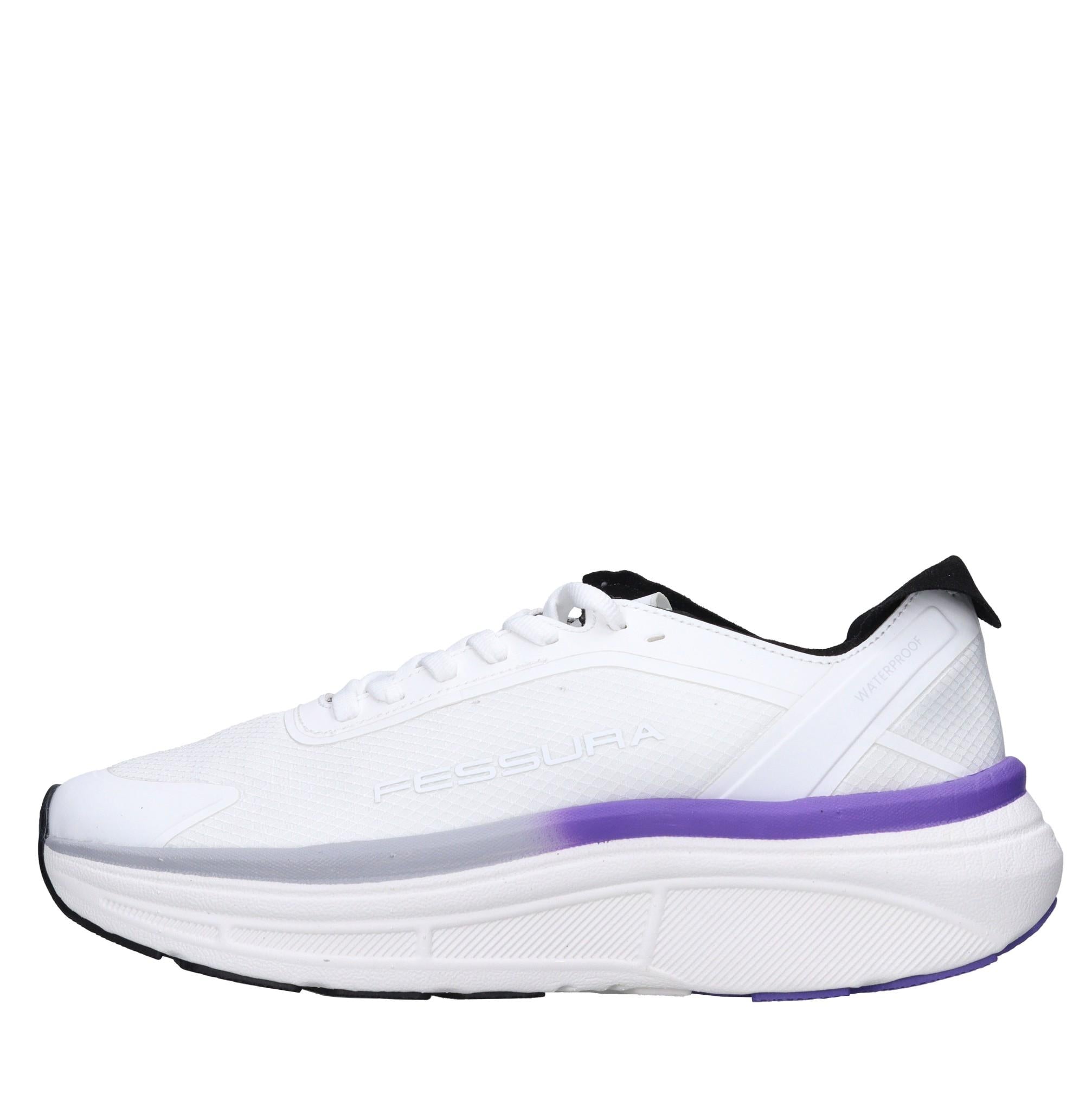Sneakers in ecopelle e tessuto 