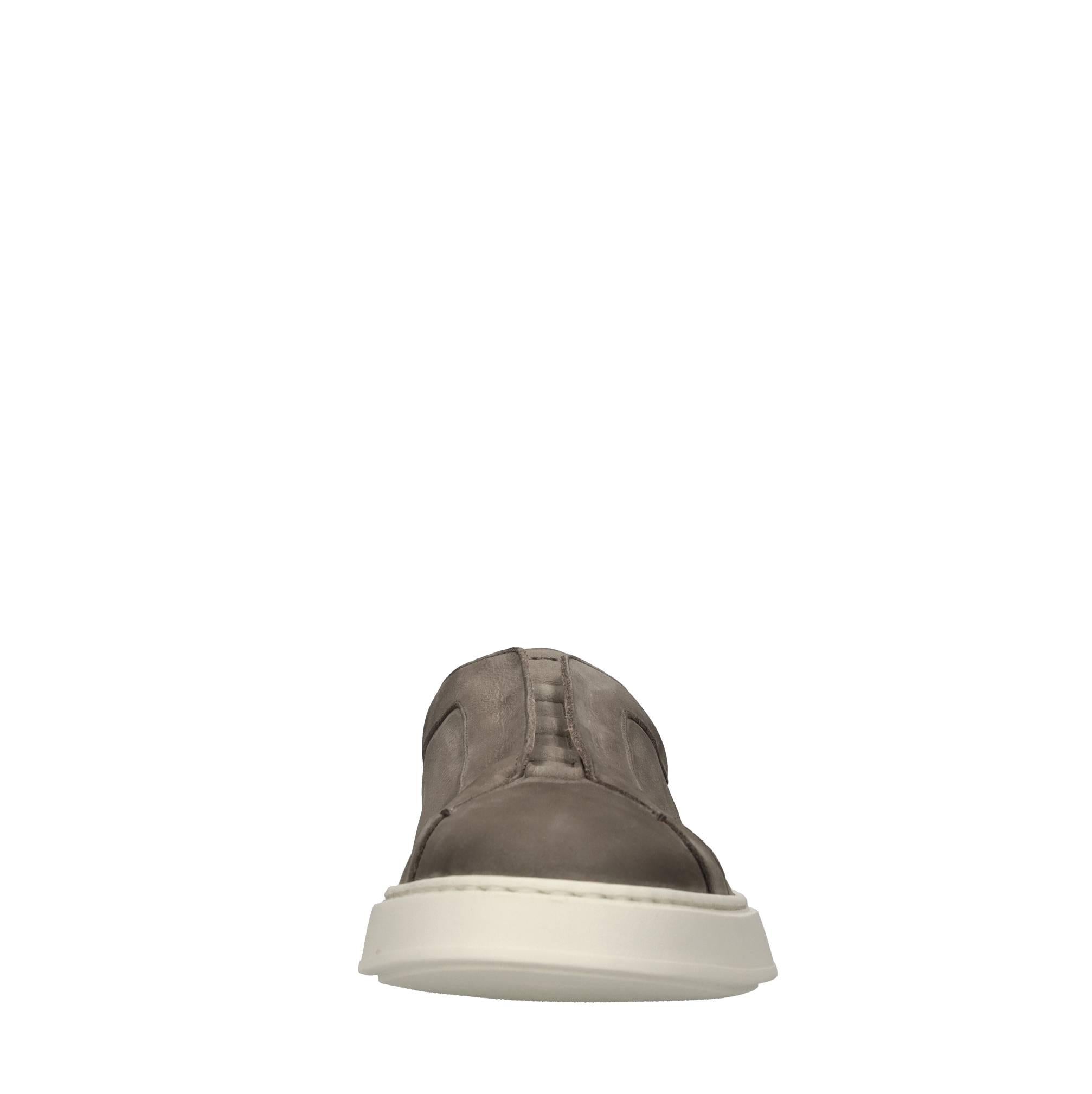 Slip on in nabuk 