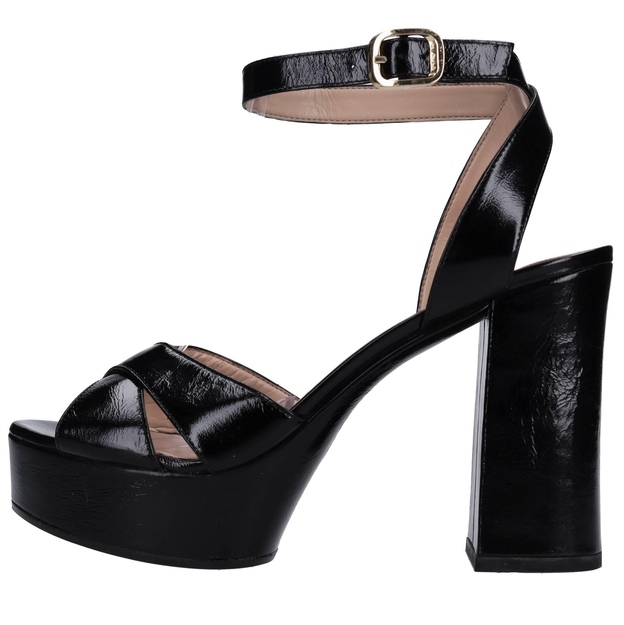Sandali in pelle 