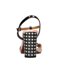 Sandali modello BEJO in pelle 