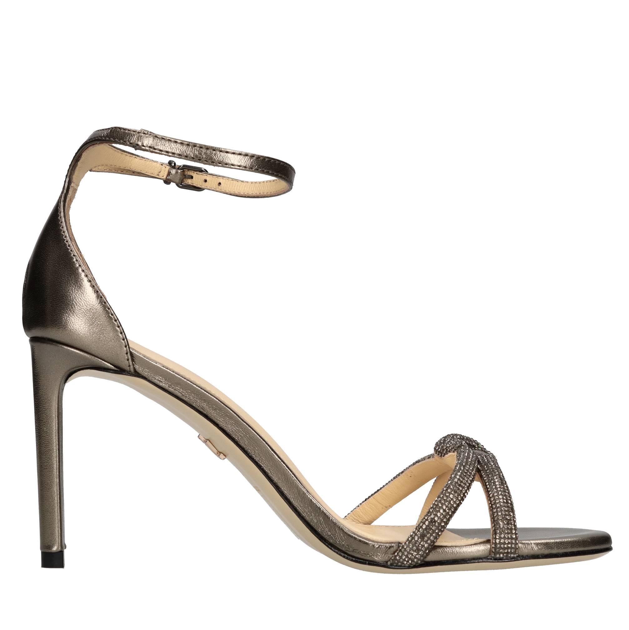 Sandali in pelle 