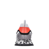 Sneakers in pelle e tessuto 