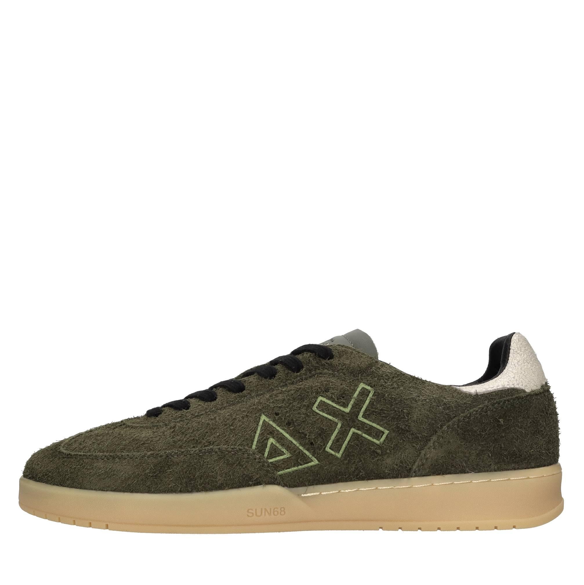 Sneakers in camoscio ed ecopelle 