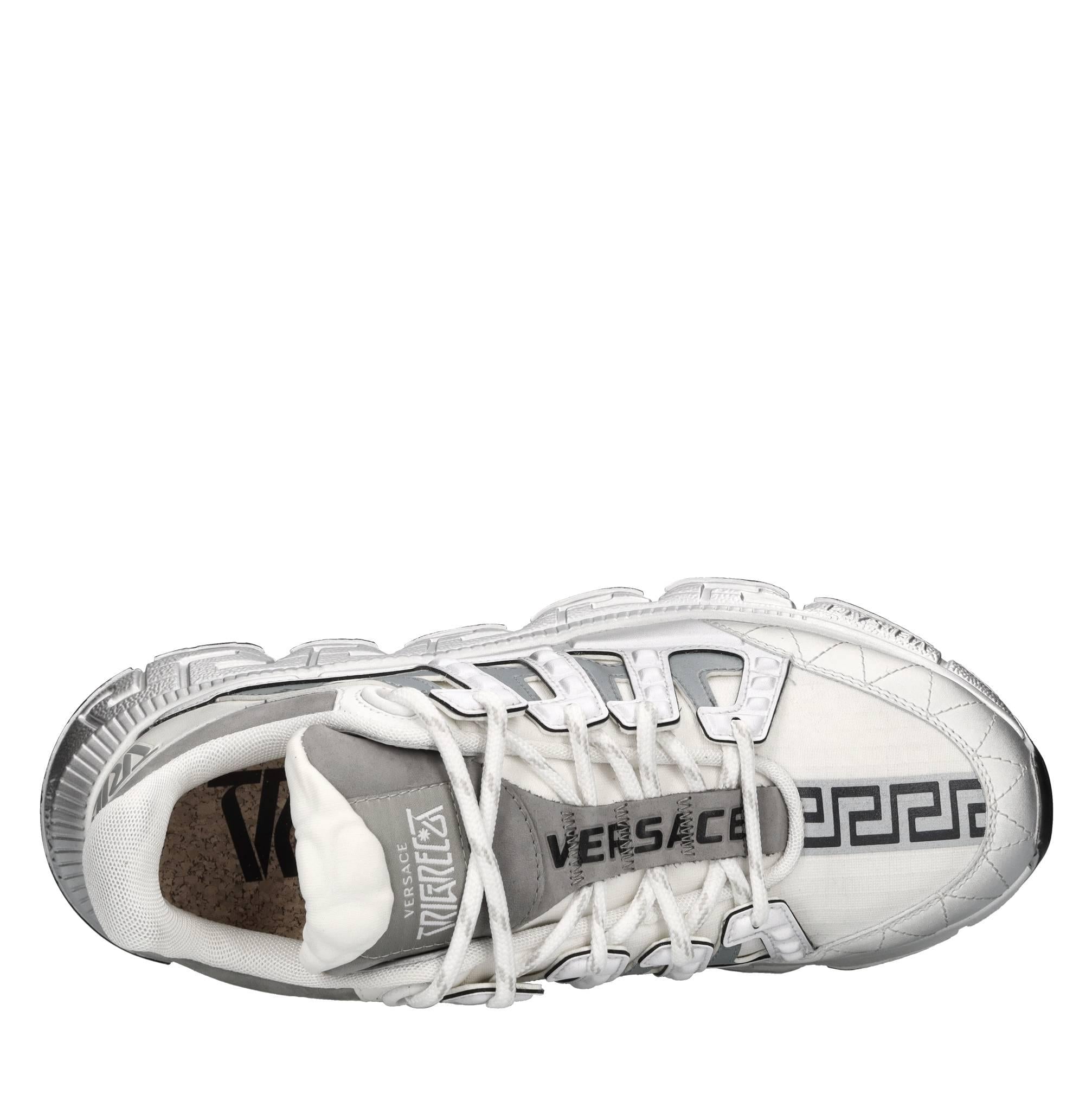 Sneakers in pelle e tessuto 