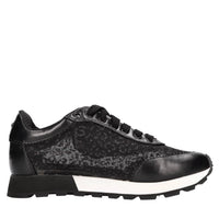 Sneakers in tessuto 