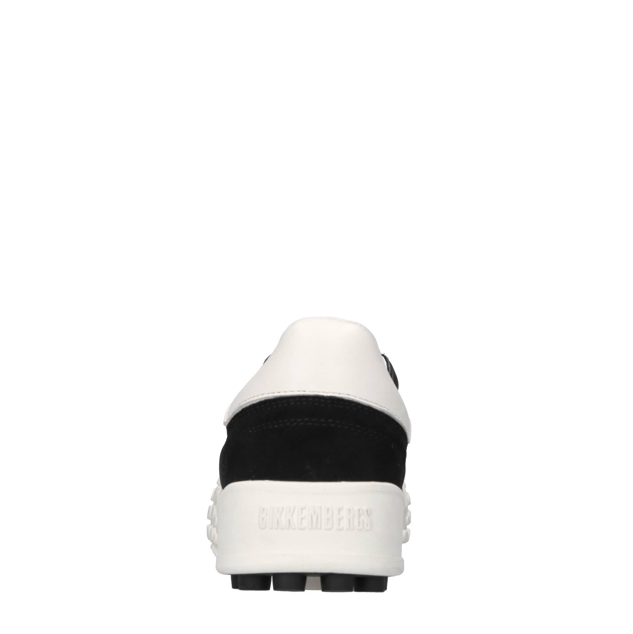 Sneakers in pelle 