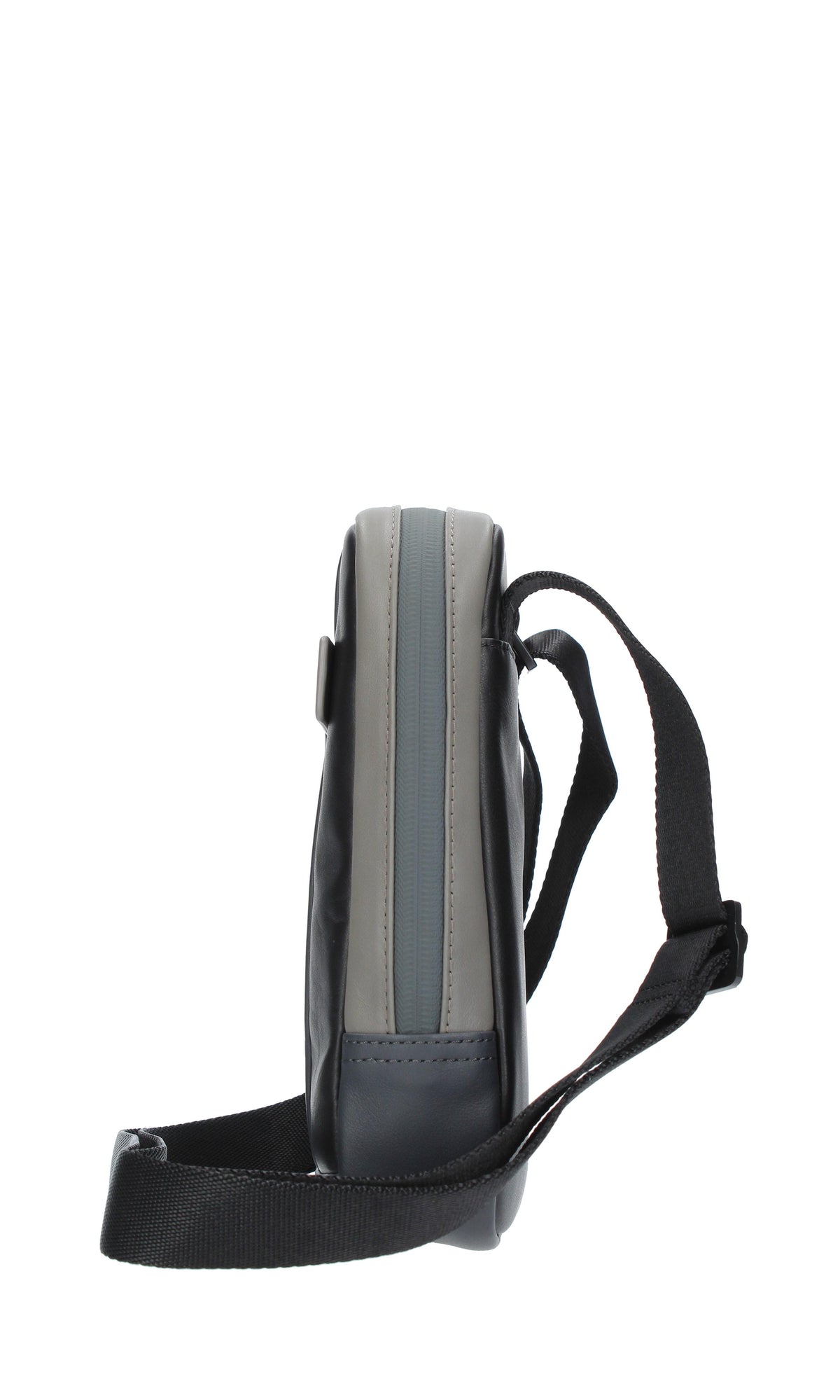 Tracolla PIQUADRO modello CA3084UB00 in pelle 