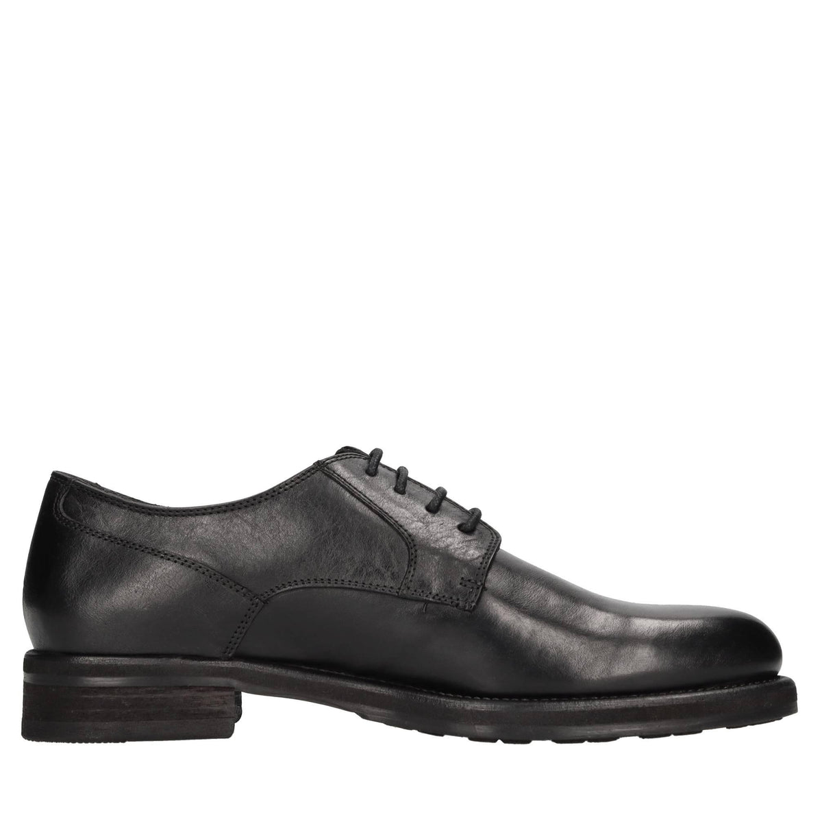 Stringate in pelle 