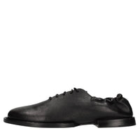 Stringate in pelle 