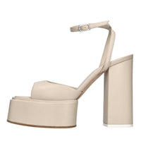 Sandali in pelle 
