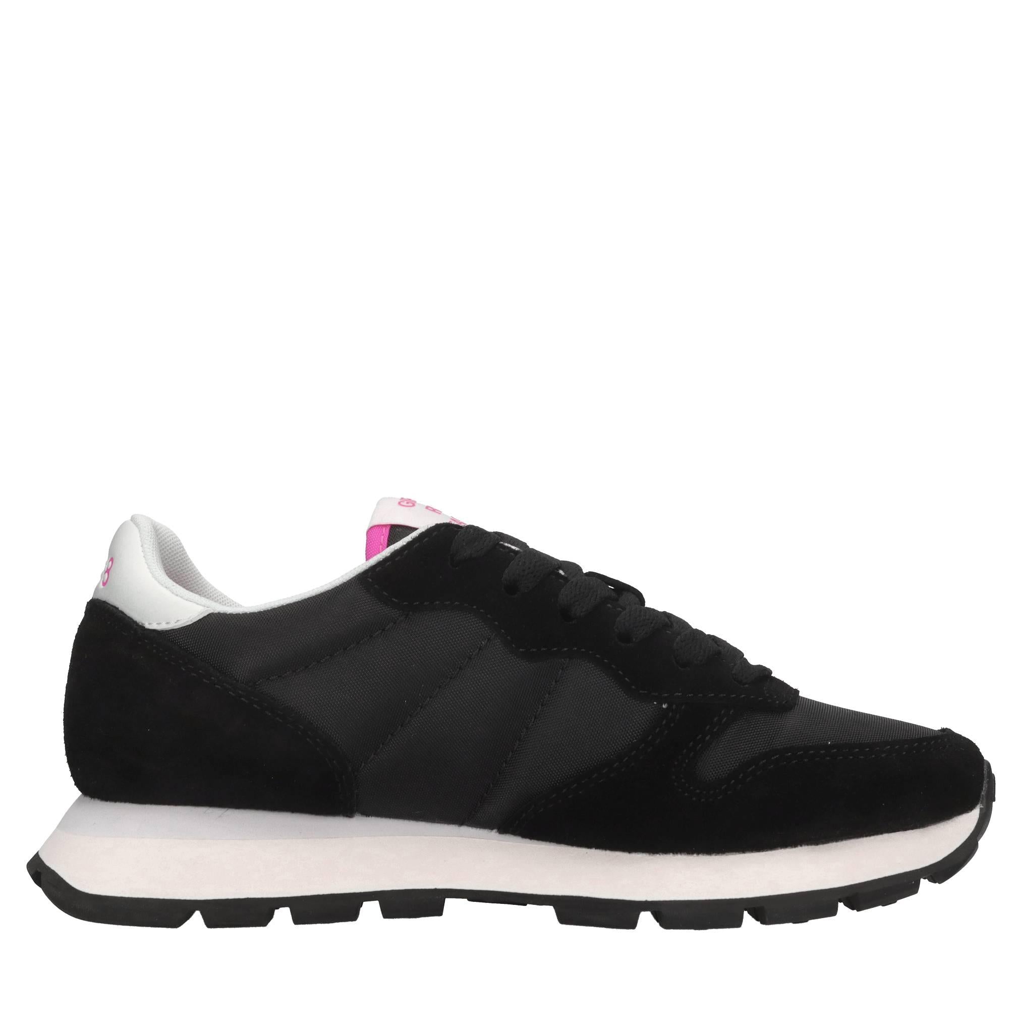 Sneakers in camoscio ecopelle e tessuto 