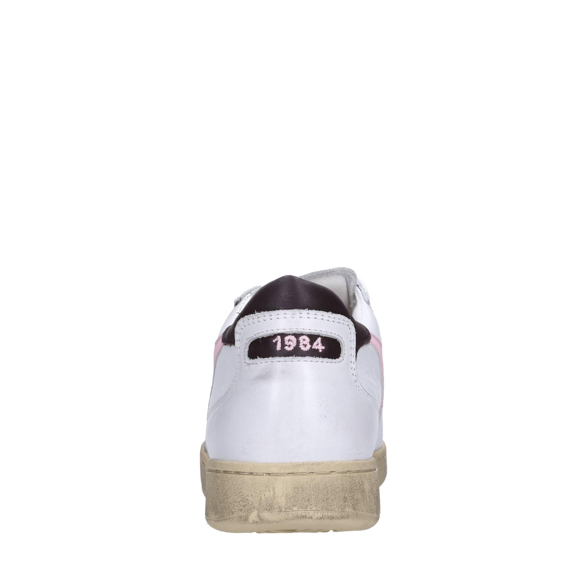 Sneakers in pelle 