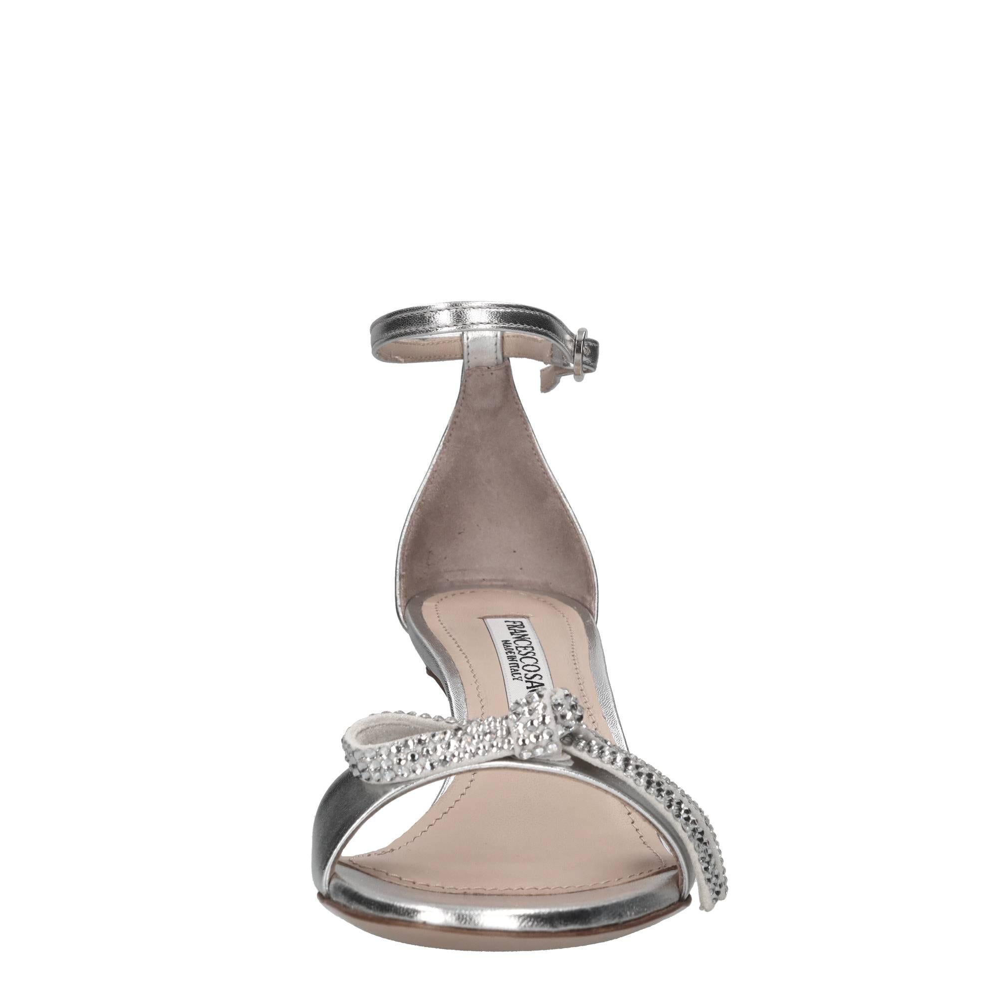 Sandali in pelle e strass 