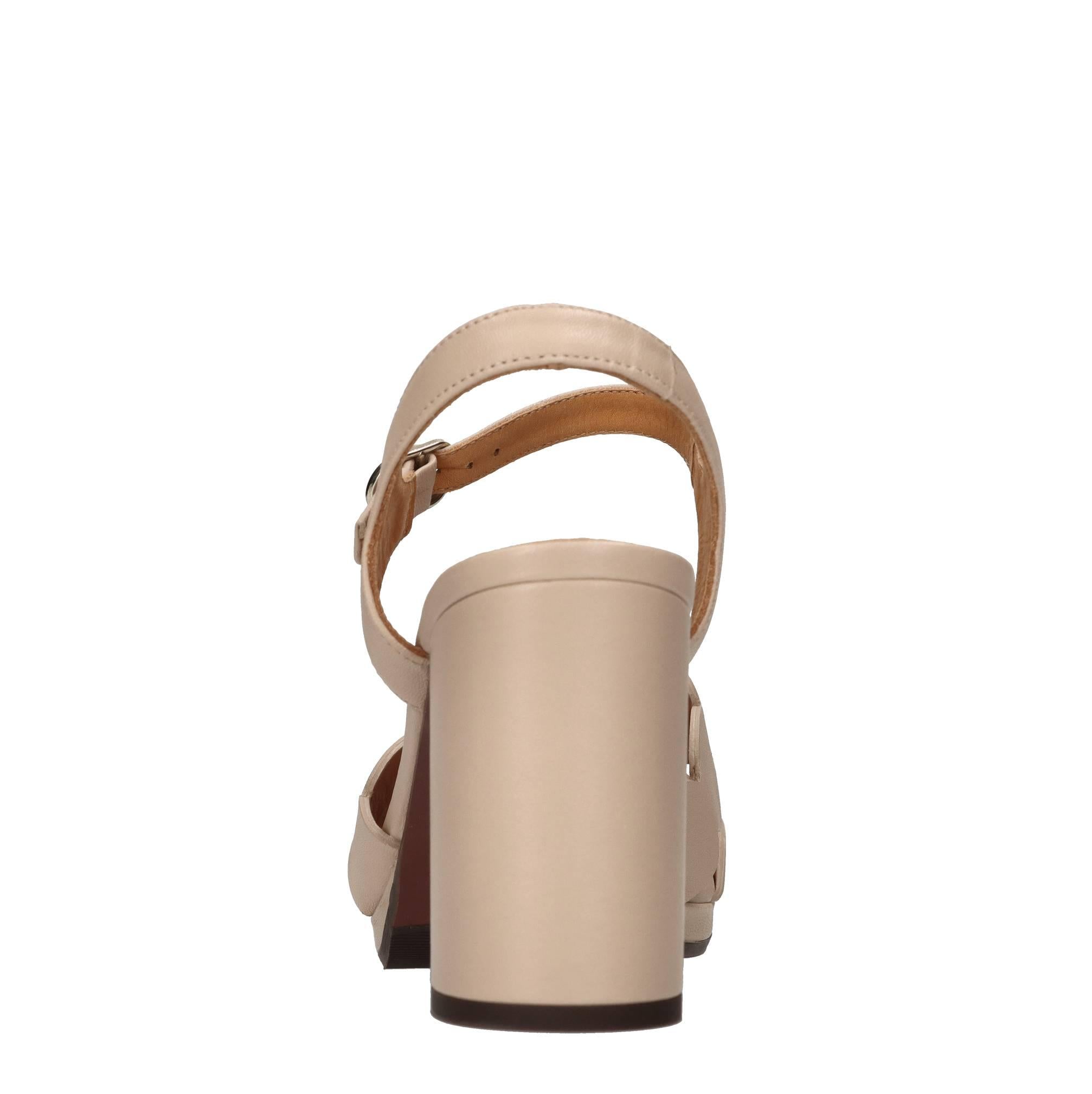 Sandali in pelle 
