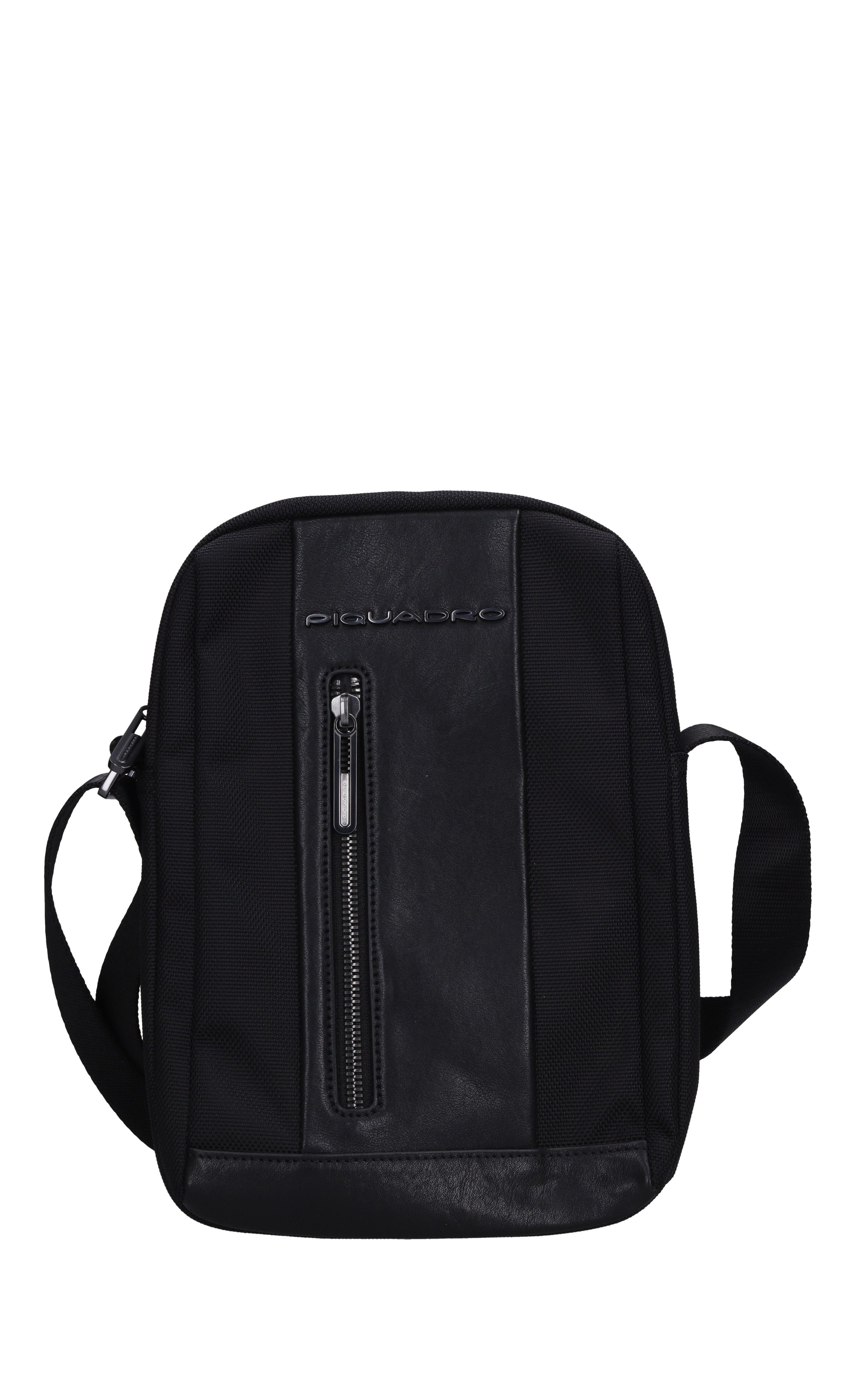 Borsa in pelle e tessuto 