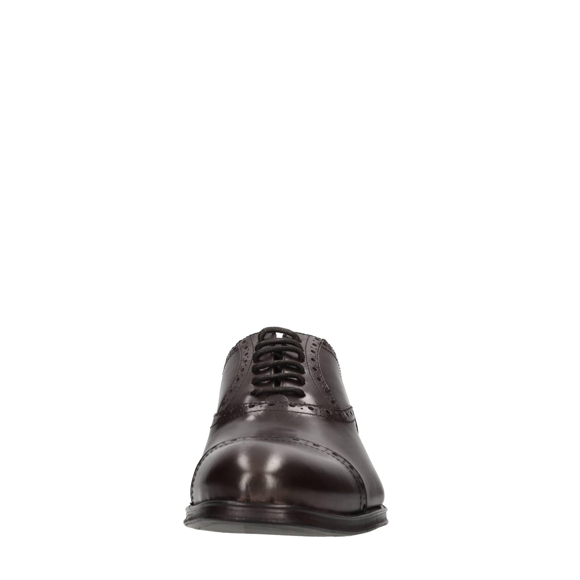 Stringate in pelle 
