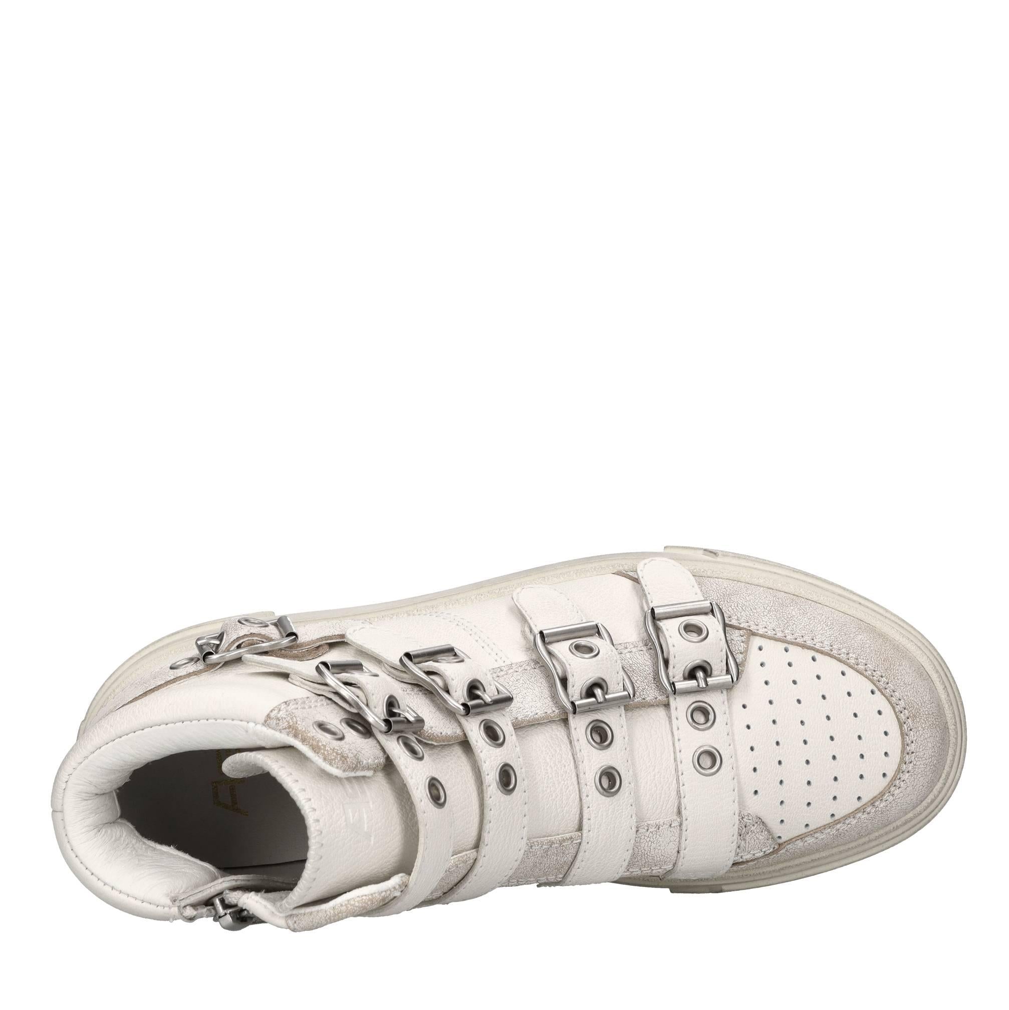 Sneakers in pelle 
