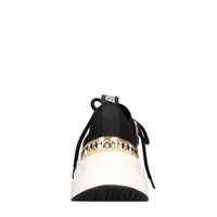 Sneakers in tessuto 
