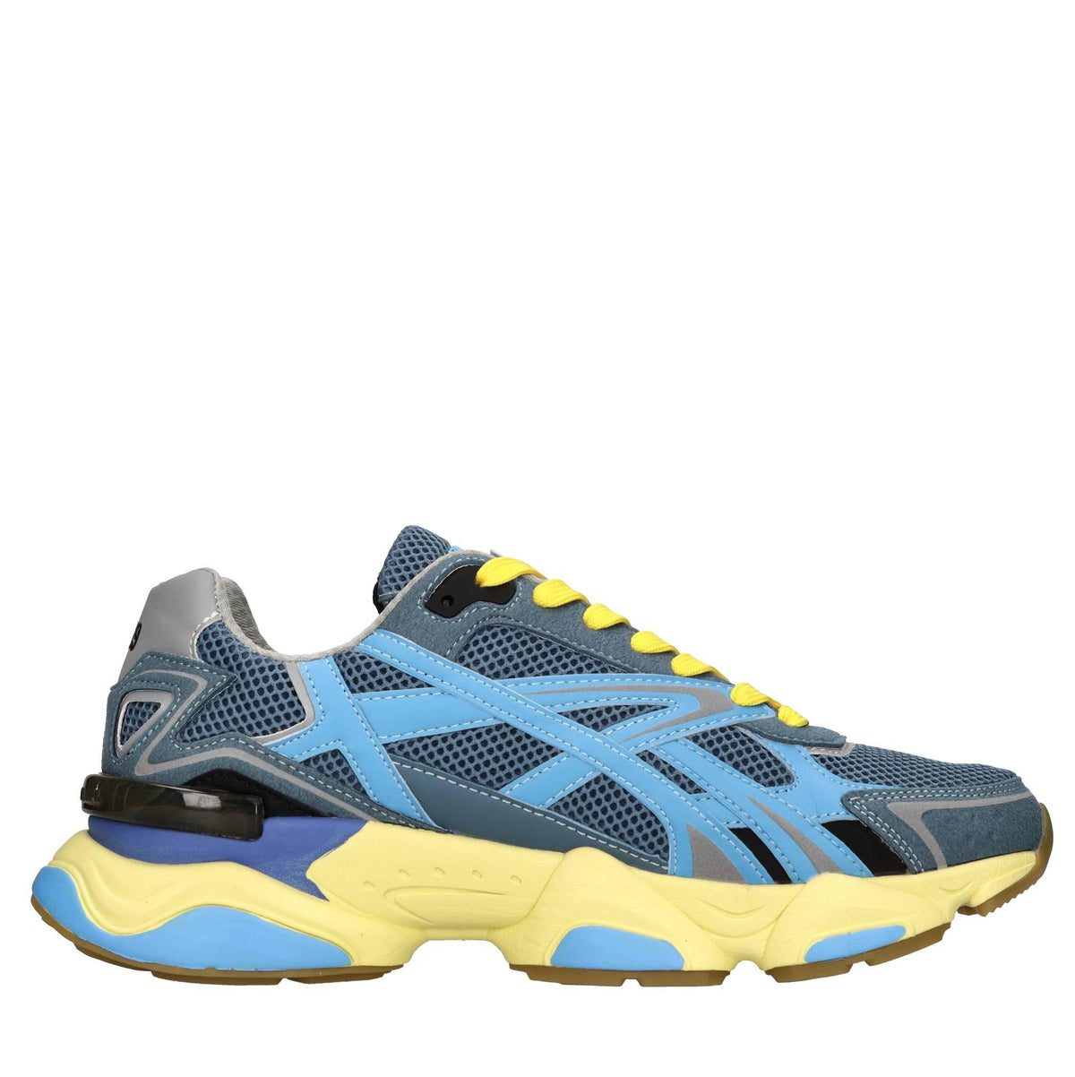 Sneakers in ecocamoscio e tessuto 