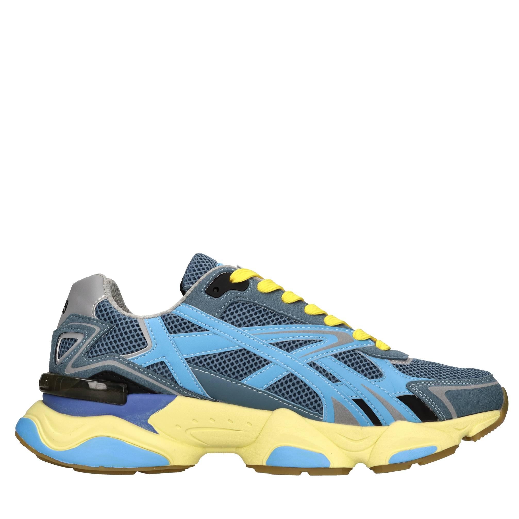 Sneakers in ecocamoscio e tessuto 