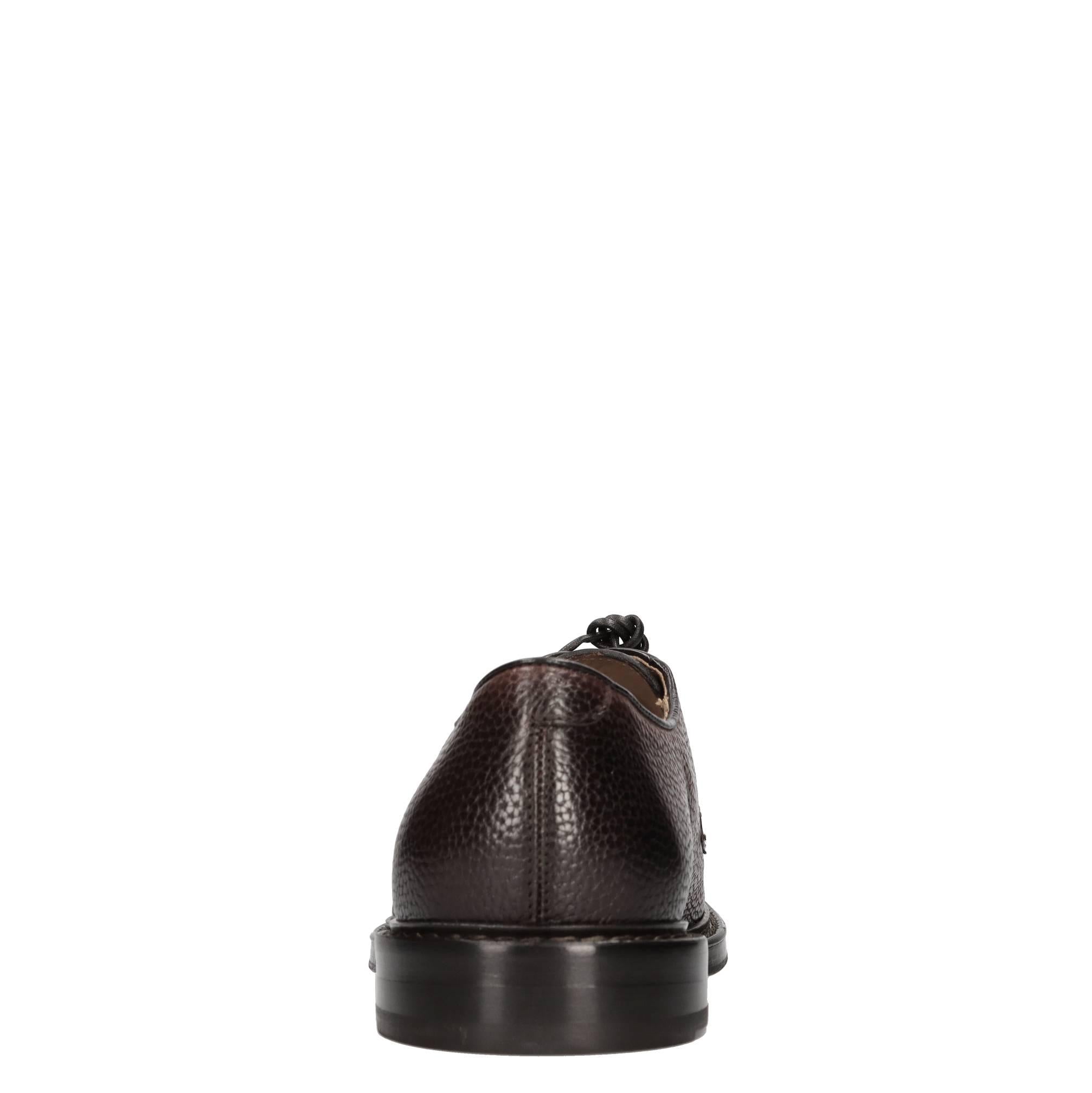 Stringate in pelle 