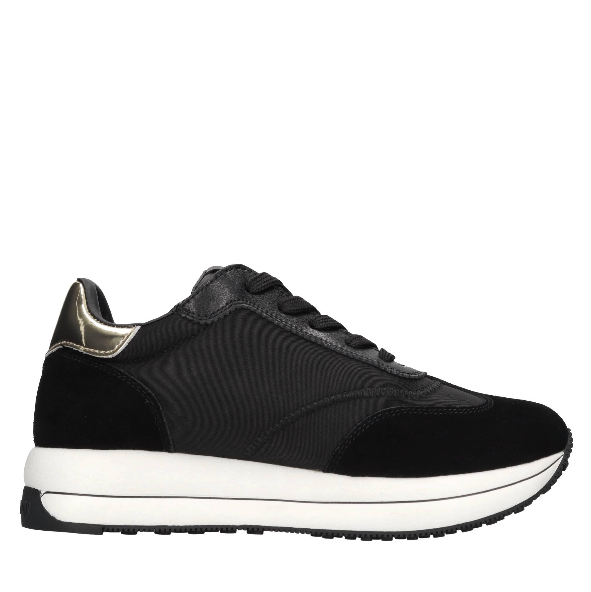 Sneakers in pelle tessuto ed ecopelle 