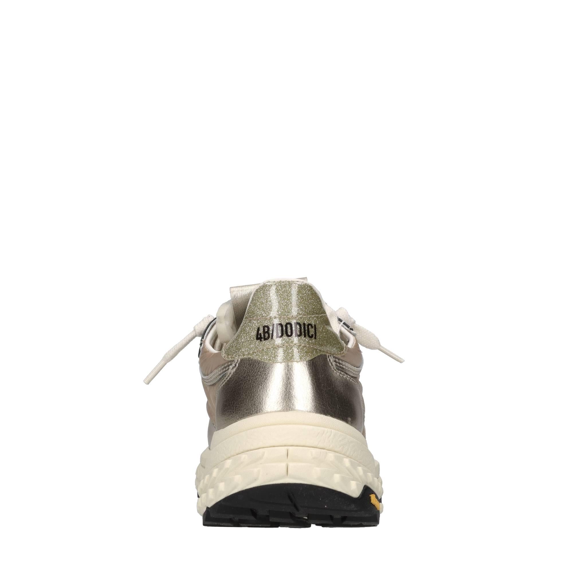 Sneakers in pelle e tessuto 