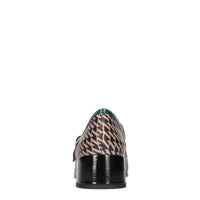 Décolleté modello JENU in pelle con motivo geometrico 