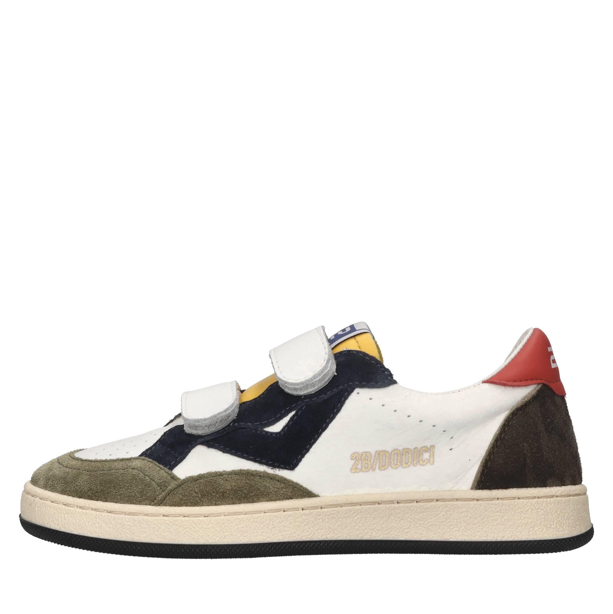 Sneakers in pelle 