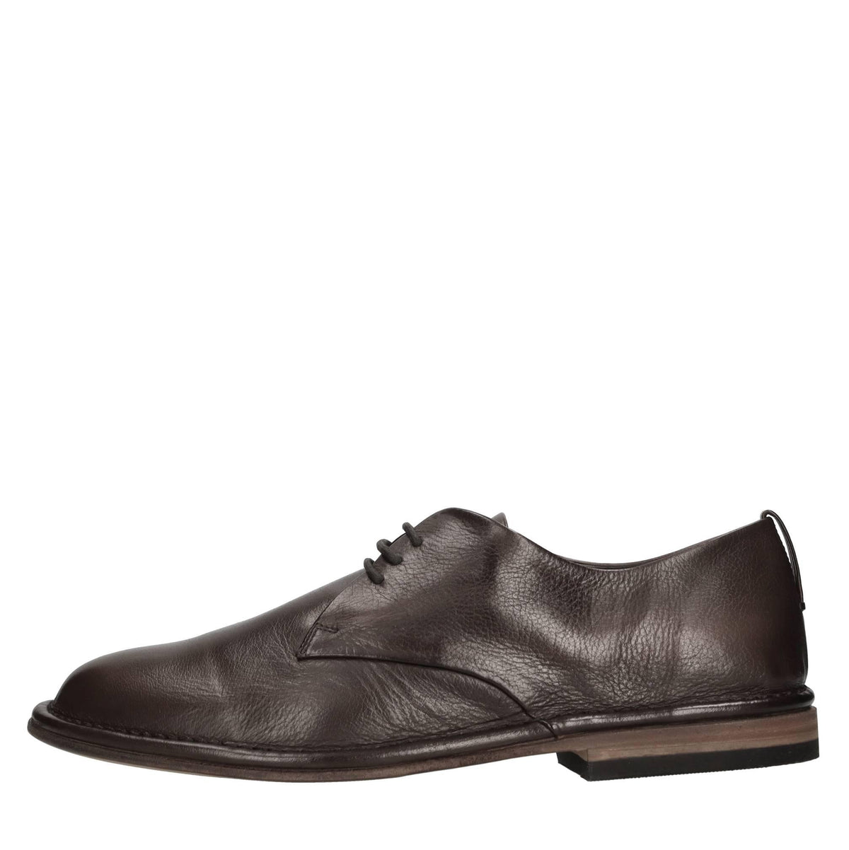 Stringate in pelle 