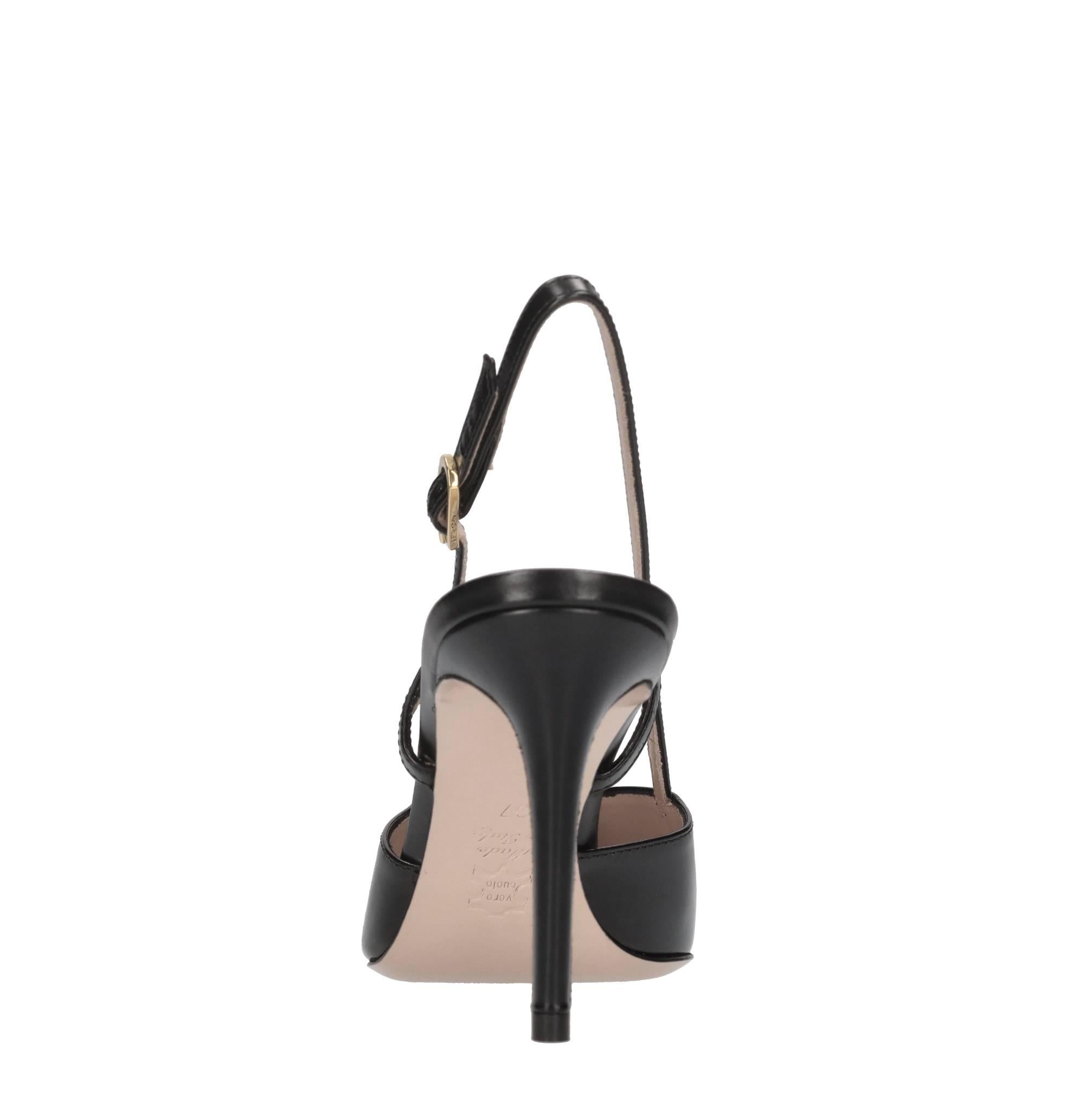 Décolleté slingback in pelle 