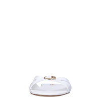 Flat in pelle 